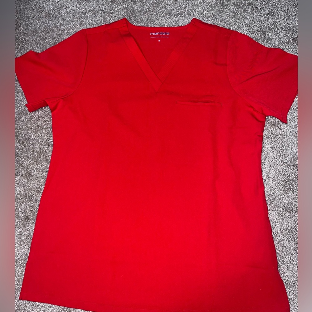 Red Mandala scrub one pocket top